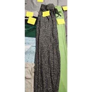 womens clothes size Large tops and pants